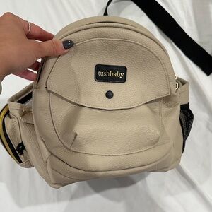 Beige Faux-Leather Tushbaby carrier